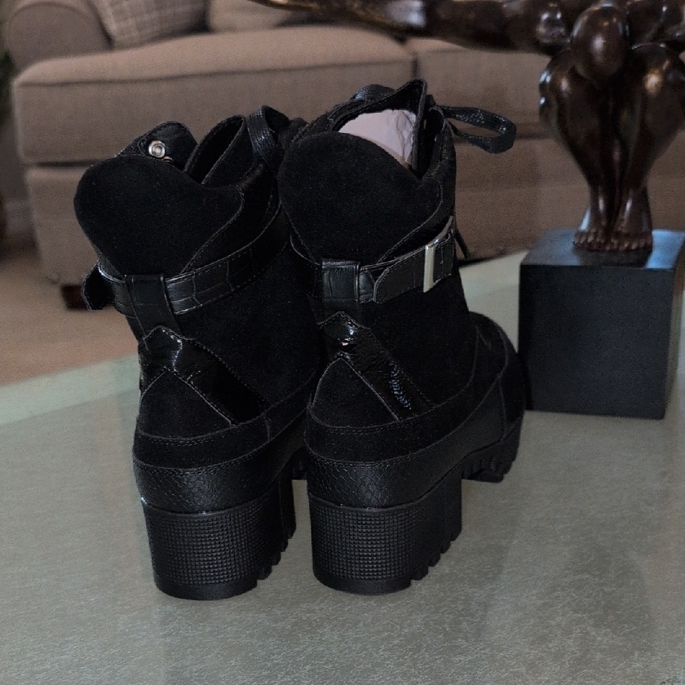 Black Women's Chunky Lace-Up Ankle Boots US 9 UK 7 - Picture 9 of 11